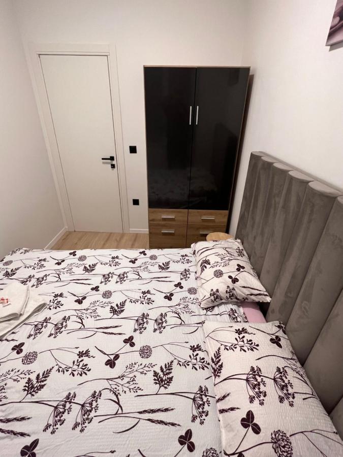 Fiume La Guardia Leilighet Eksteriør bilde